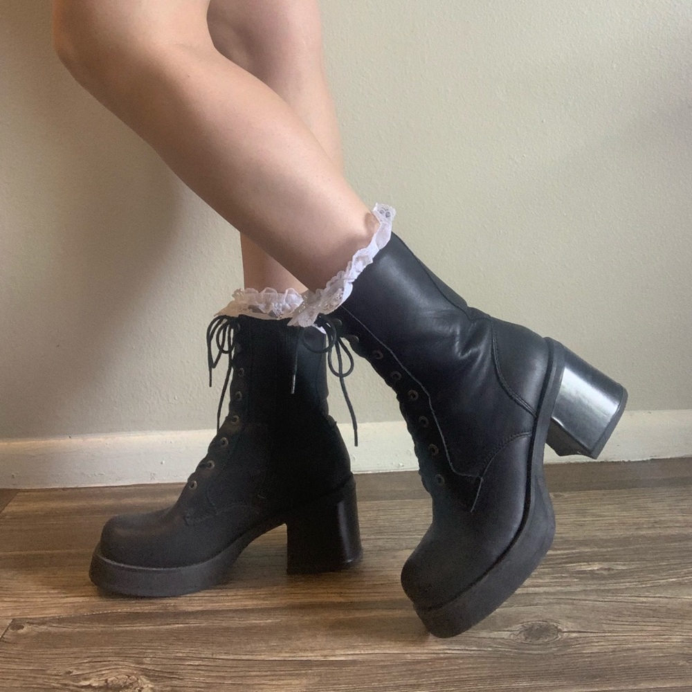 🚫SOLD🚫VINTAGE 90s/Y2K CANDIES PLATFORM BOOTS🖤